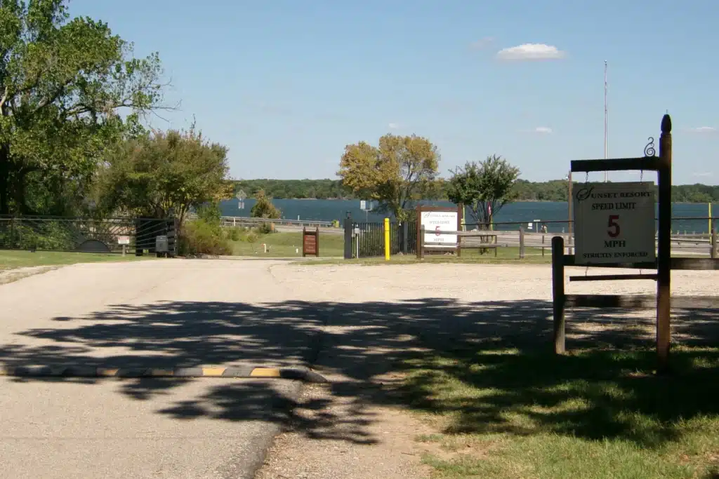 rv park quinlan tx​